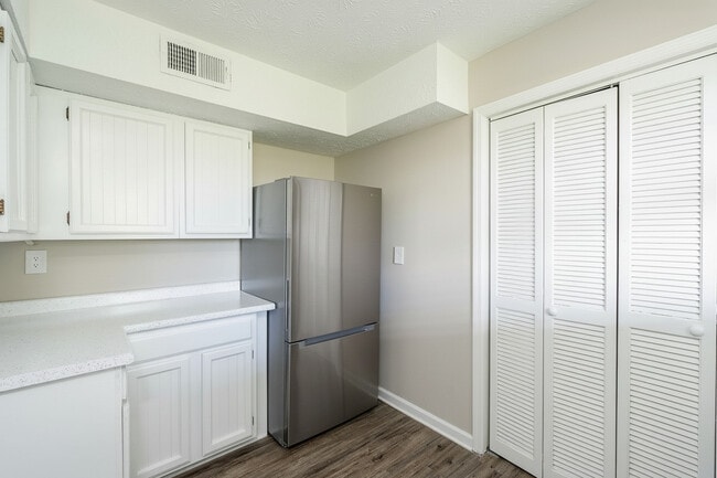 Photo - Apex Johnson City