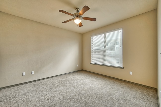 Photo - Village at Palm Center