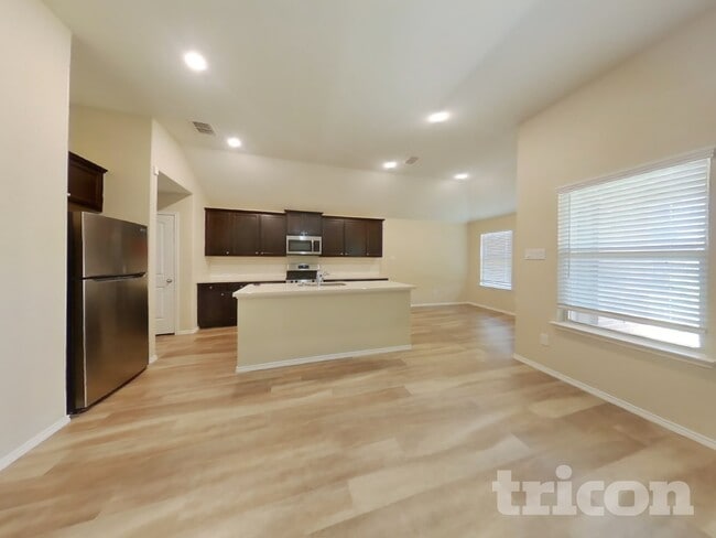 Photo - 2428 Dolostone Dr