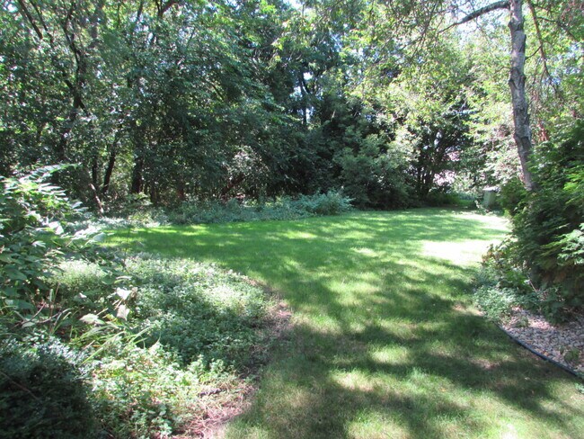 Photo - 7653 Farmington Way