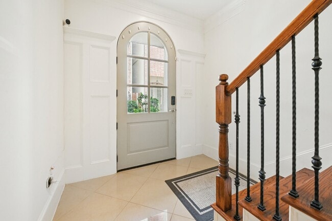 Photo - 5636 Kiam St