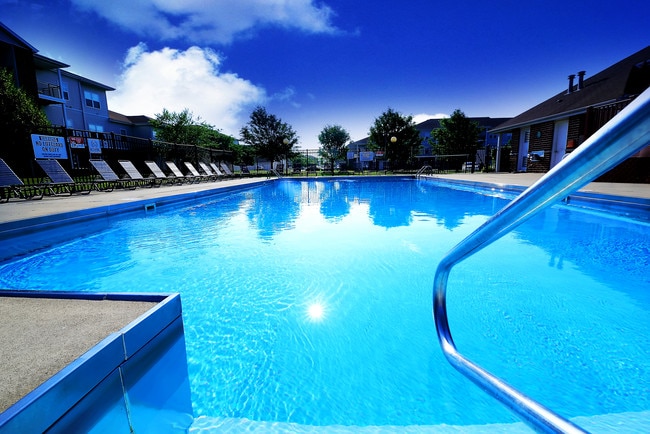 Brookridge Heights Apartments - Brookridge Heights Apartments
