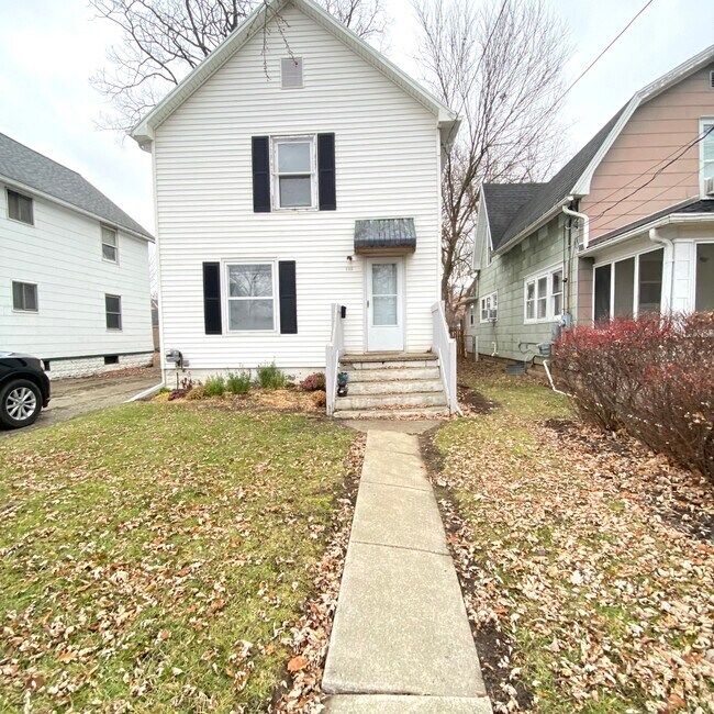 Photo - 1111 Prospect St House