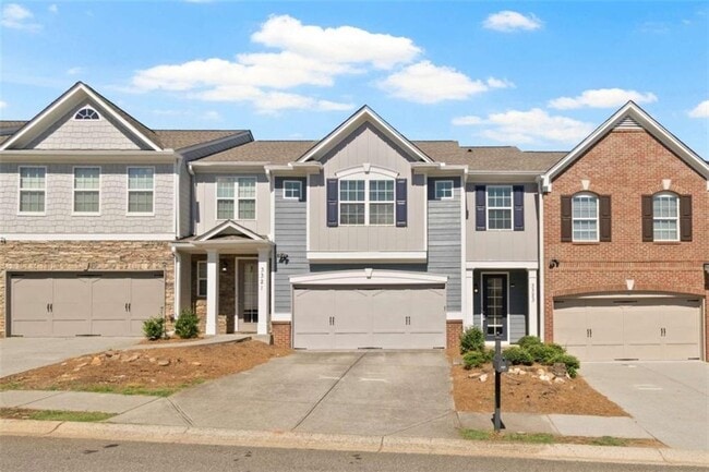 Photo - 3323 Castleberry Village Cir Townhome