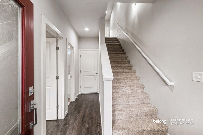 Photo - 1049 SW 99th Pl