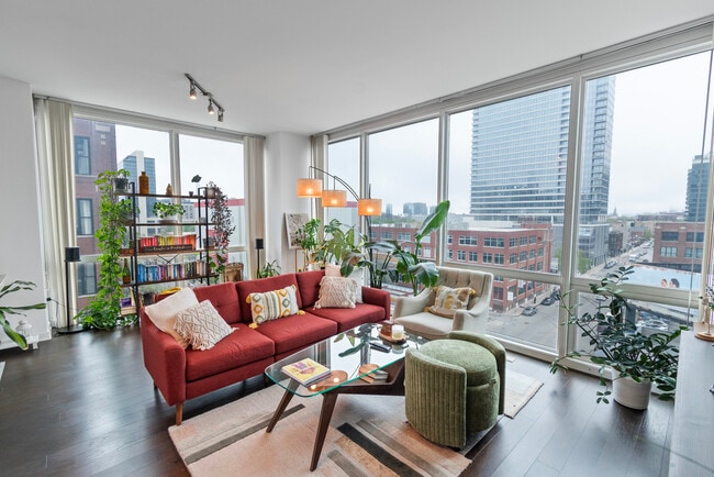 Photo - 757 N Orleans St Unit 609