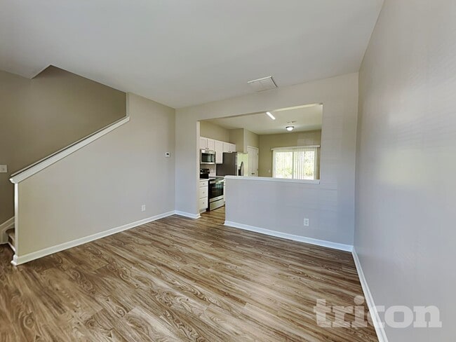 Photo - 5400 Peachwood Dr