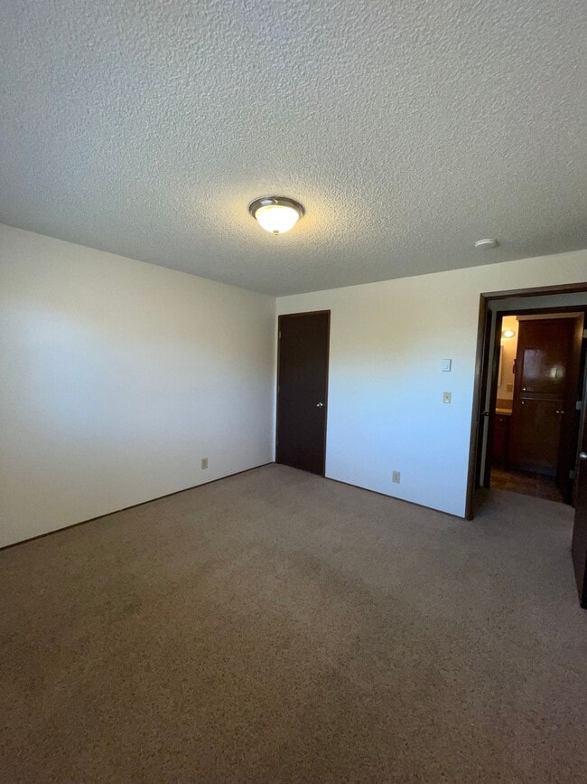 Photo - 2-bedroom Single Level Apartment Unidad 2481