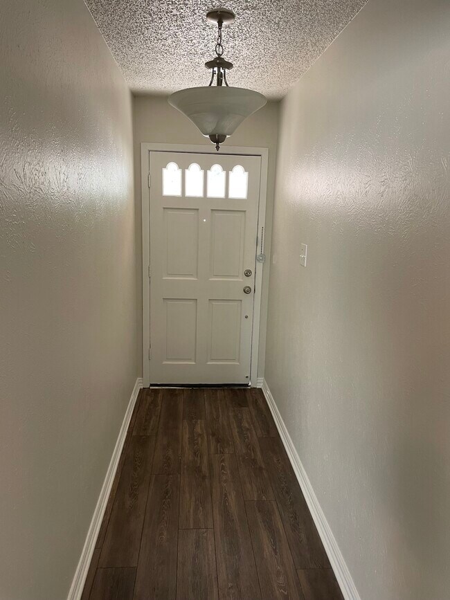 Photo - 6509 Cathy Dr