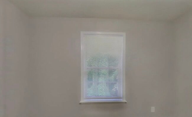 Photo - 3 Bedroom Residence Perfect for Family Living