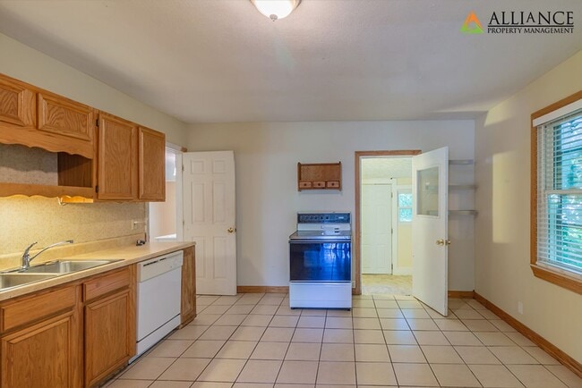 Photo - Detached Two Stall Garage!