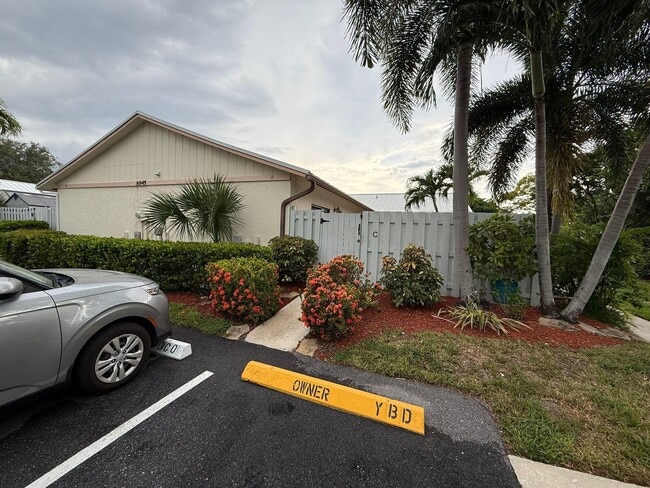 Building Photo - 8845 Andy Ct Rental