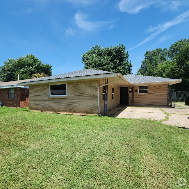 Building Photo - 908 Moraine Ave Rental