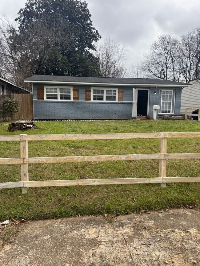 Photo - 710 Hudson St