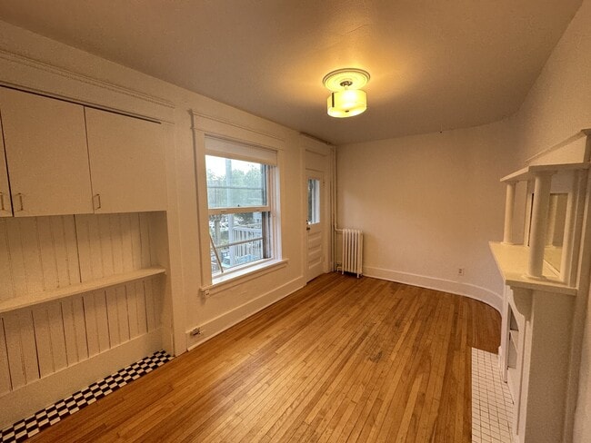 Building Photo - 318 Cooper St Unit 15