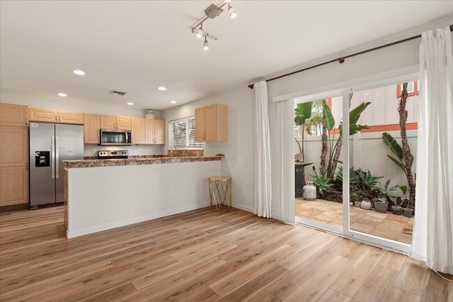 Photo - 21 Henohea Pl