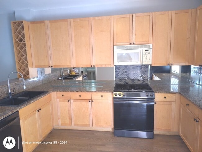 Photo - 2367 E 70th Pl