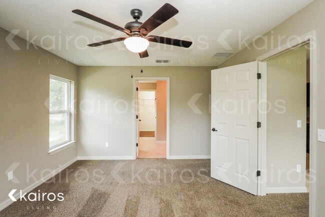 Photo - 16 Malauka Radial Cir