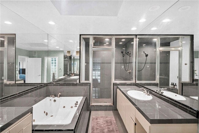 Photo - 2500 Benedict Canyon Drive