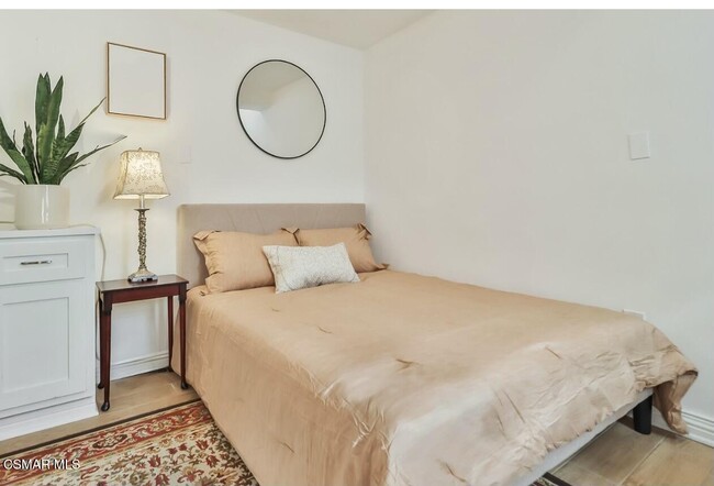 Photo - 1637 Malcolm Ave