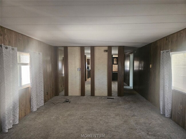1435 Trane Rd