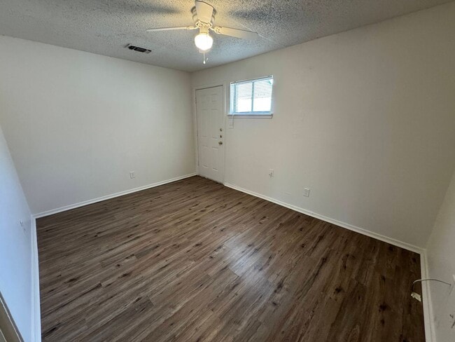 Photo - 715 N 20th St Unit 09