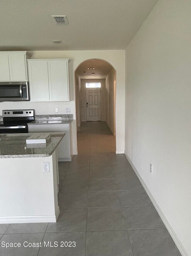 Photo - 2194 Farmhouse Rd SE