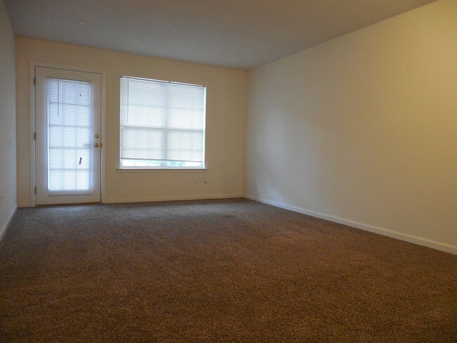 Photo - Castlewood Apartments