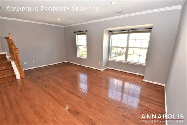 Photo - 109 Pinecove Ct