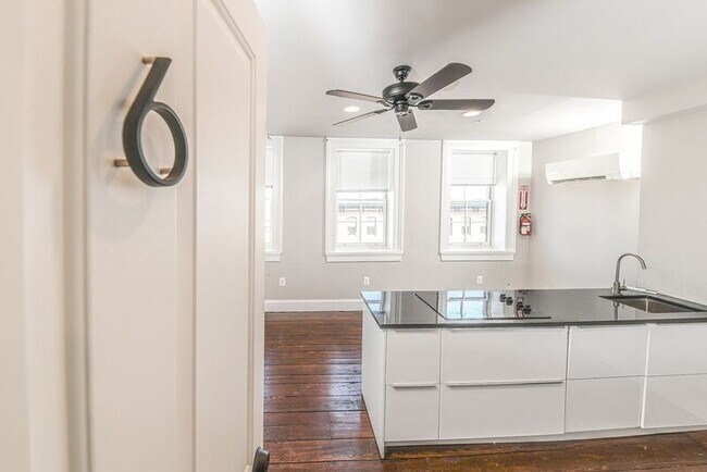 Photo - 808 N Calvert St Unit 6