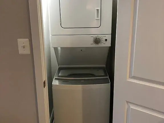 Photo - 709-713 Park Ave