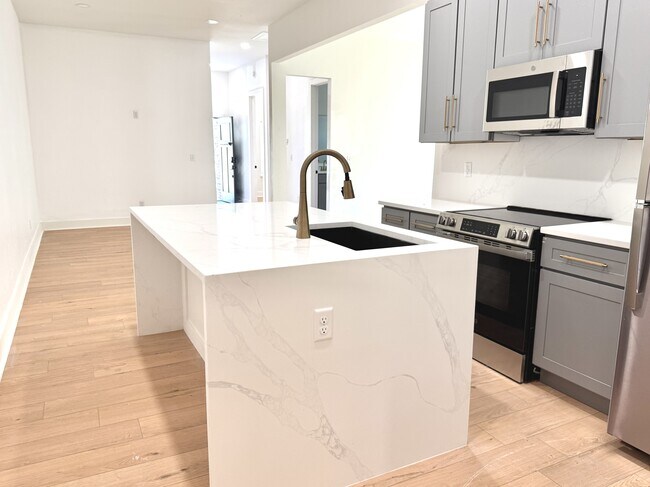919 S.Franklin Dr