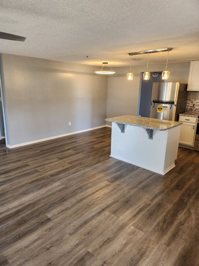 Photo - 2863 Kiowa Ave