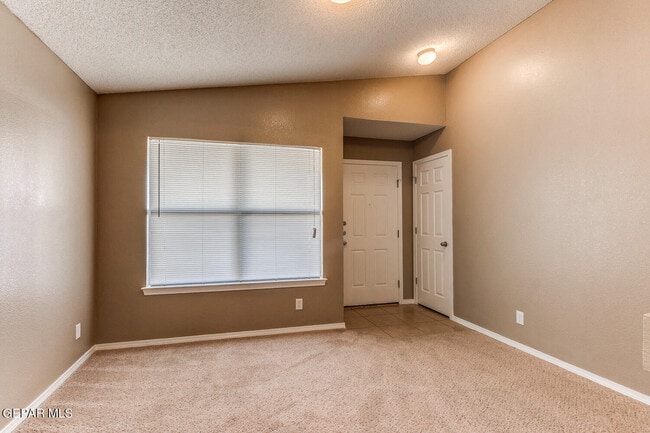 Photo - 3289 Emerald Point Dr