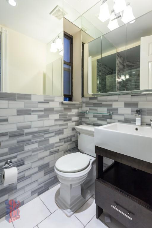 Photo - 60 Avenue B Unidad 4A