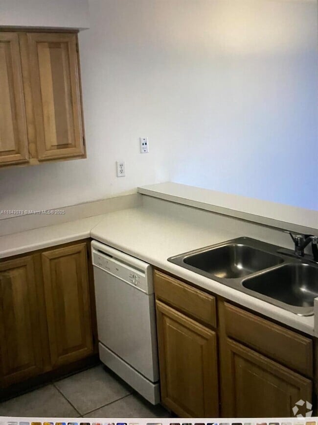 Building Photo - 1280 S Alhambra Cir Unit 1319 Rental