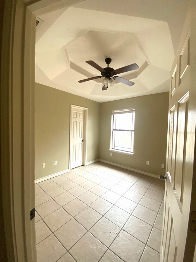 Photo - 1206 W Fig Ave Townhome