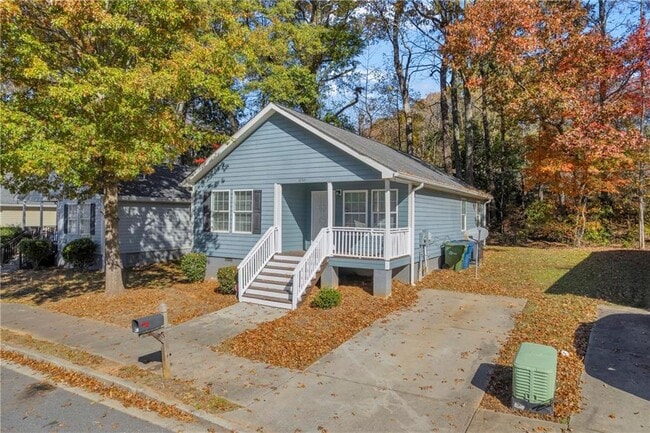 Photo - 1040 Thomasville Estates Wy SE