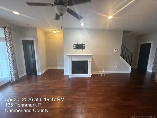 Photo - 123 Pennmark Pl