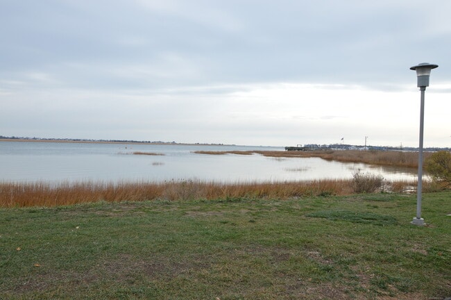 Photo - 1460 Elm St Unit 333