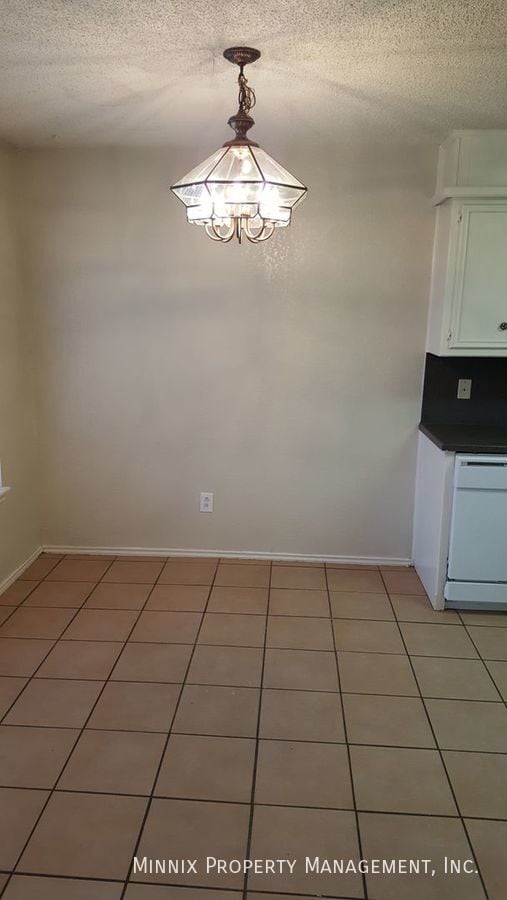 Photo - 9608 Elmwood Ave
