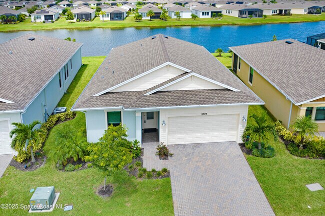 Building Photo - 9223 Alister Dr Rental