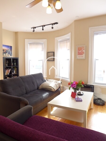 Photo - 49 Delle Ave