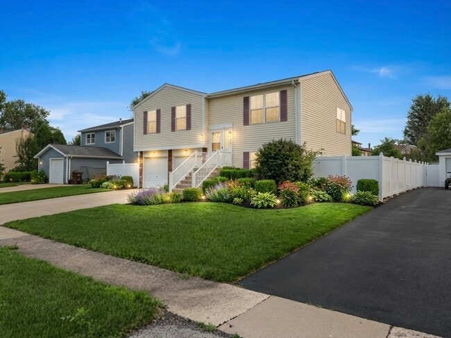 Photo - 8049 W Norwood Dr