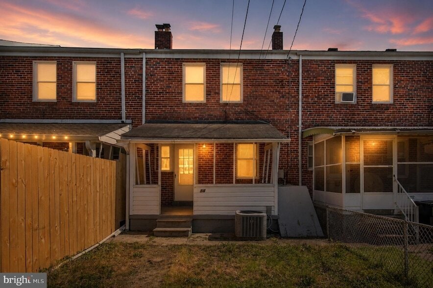 Photo - 1714 Pin Oak Rd