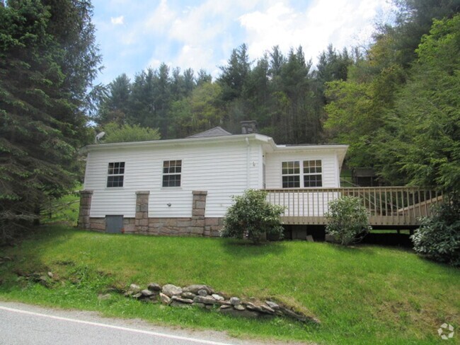 Building Photo - 726 Middle Fork Rd Rental