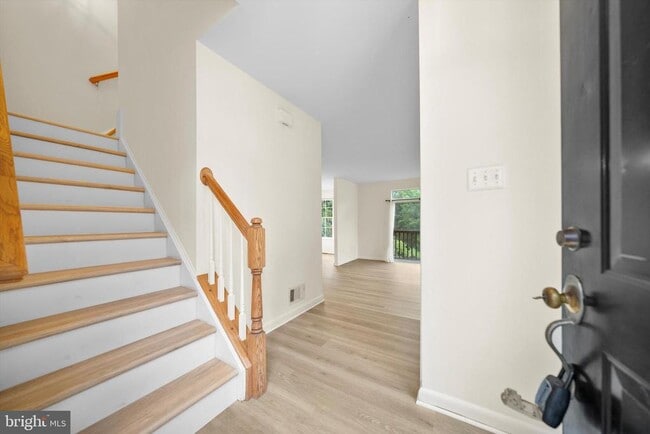Building Photo - 44226 Mossy Brook Square Rental