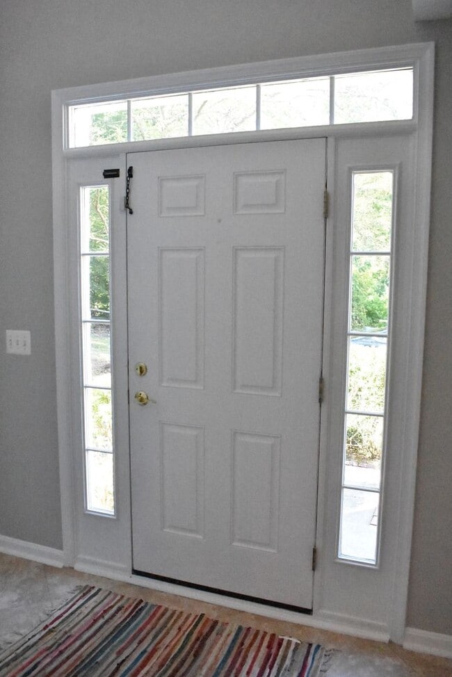 Photo - North Stafford End Unit Townhome !!