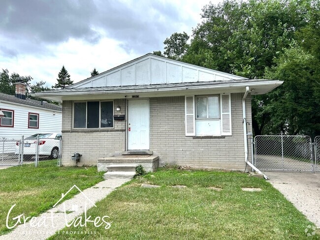 Building Photo - Charming 3 Bedroom 1 Bathroom now availabl... Rental