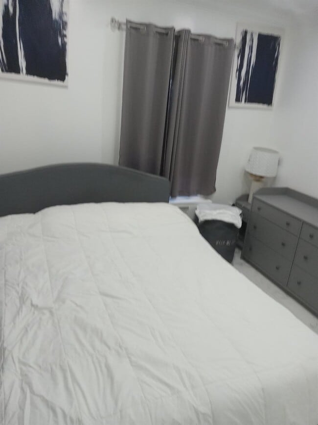 Photo - 12 N Marion Pl